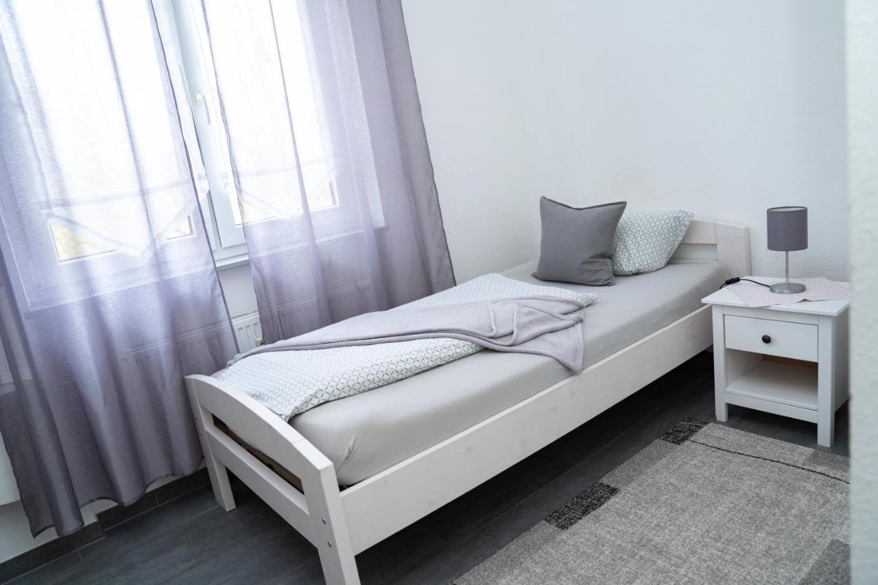 Hotel Schenk Пирмазенс Екстериор снимка